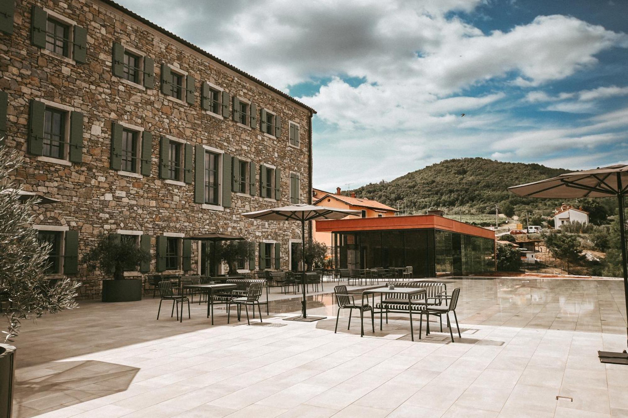 Winery & Design Hotel Roxanich Motovun Exterior foto